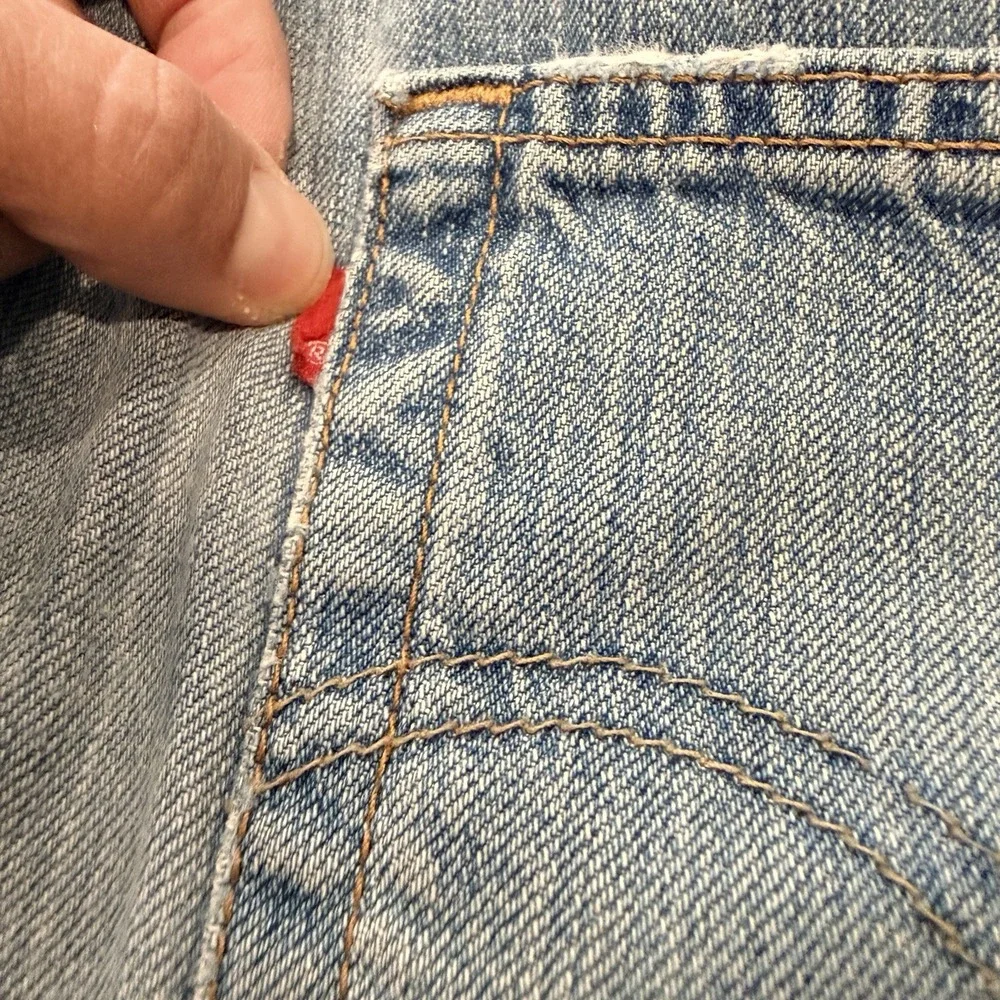Vintage Levi's 501 Light Wash Jeans W38 L32 - Factory 589 (Colombia)